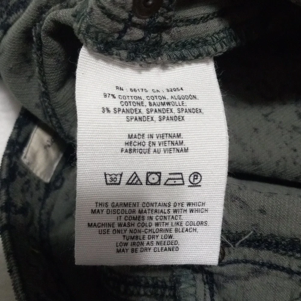 Anthropologie Pilcro and the Letterpress Serif Green & Black Corduroy Pants - Picture 16 of 16